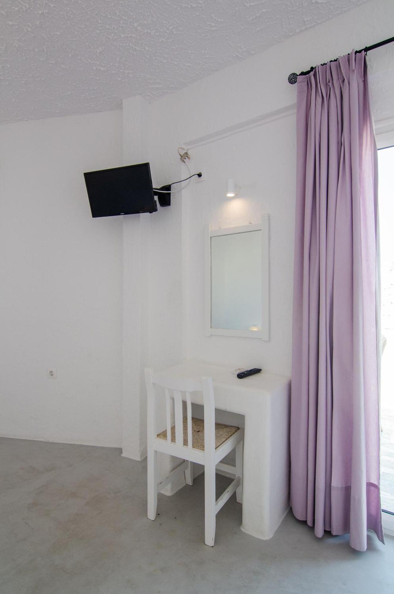 Sunrise Hotel Chora (Ios)