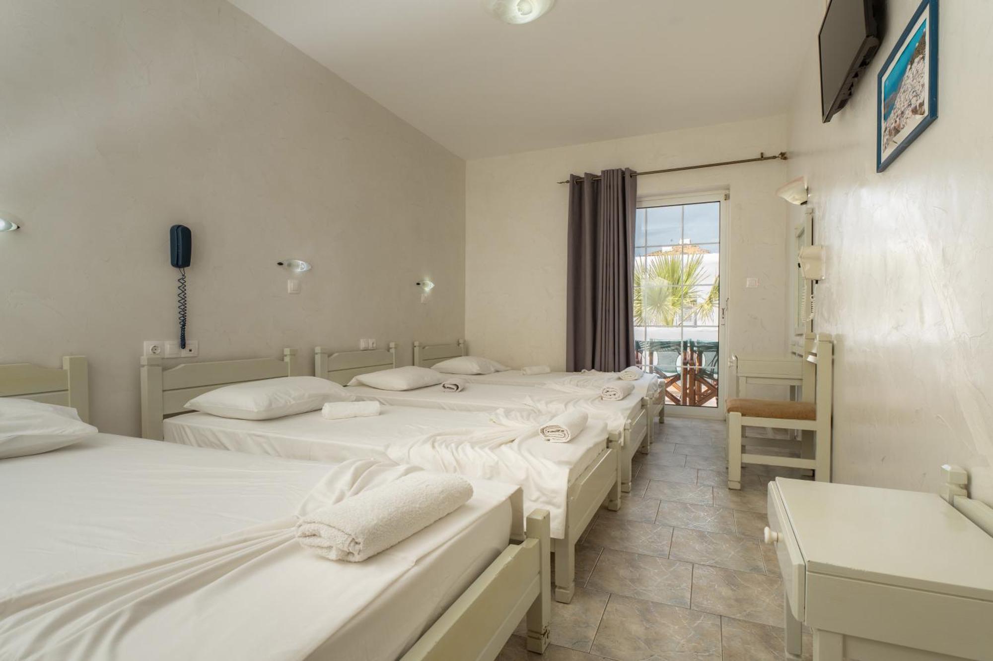Sunrise Hotel Chora (Ios)